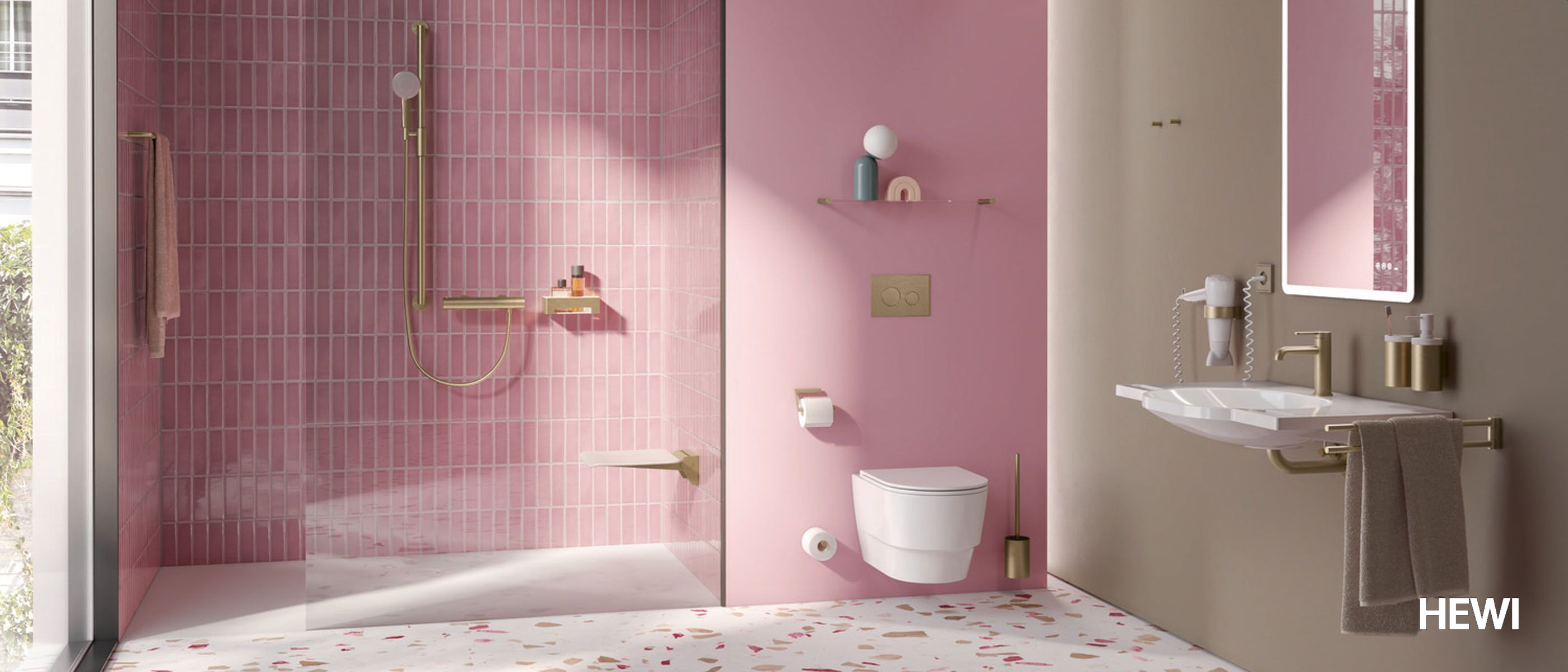 HEWI Bad mit Armaturen und Accessoires mit PVD Oberflächen