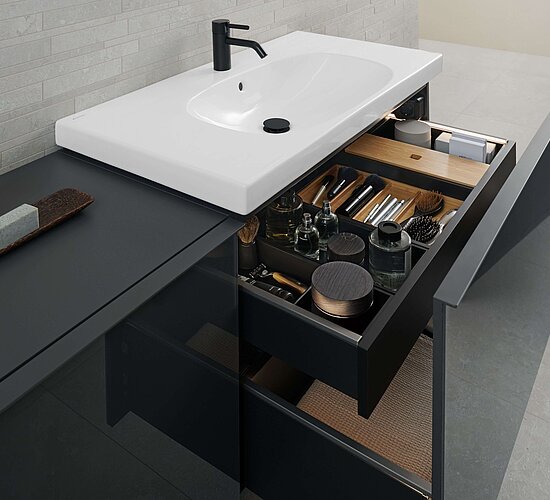 Geberit / Badserie Geberit Acanto, Geberit Schubladeneinsätze, Geberit Lichtleiste