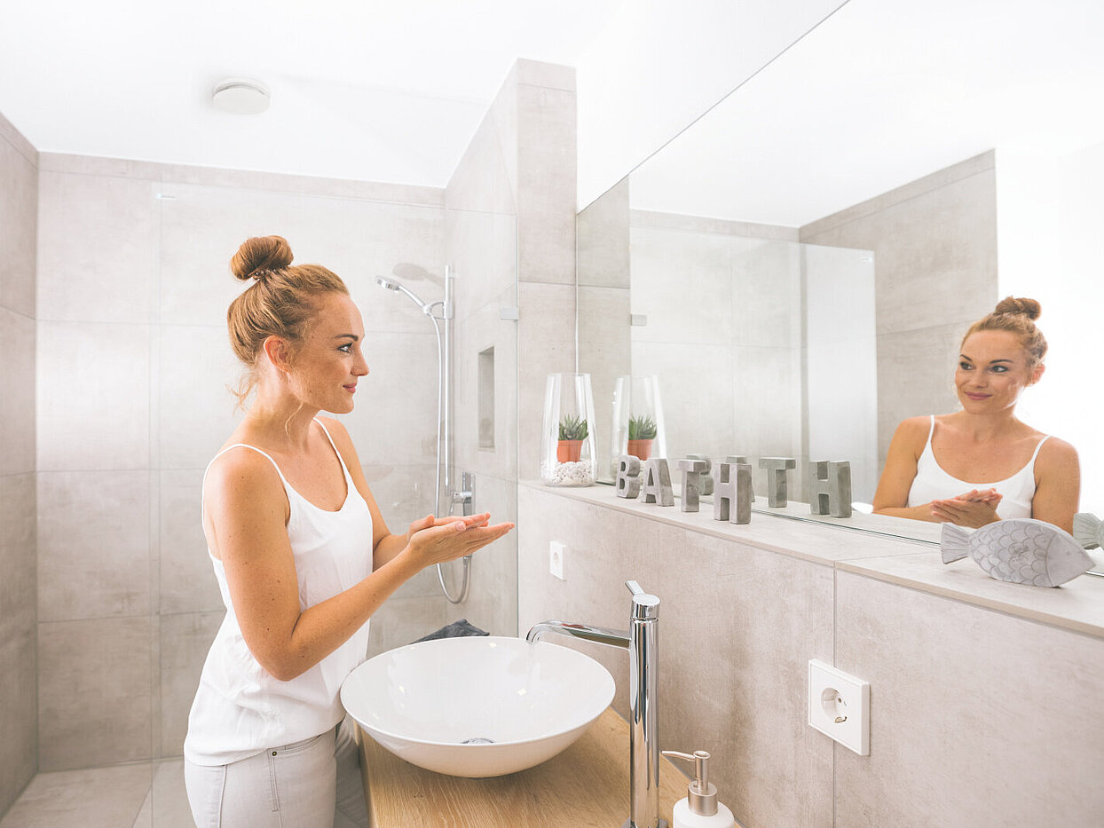 © Zehnder Group ZEHNDER Abluft-Tellerventil ComfoValve Luna E 125 Bad Dusche