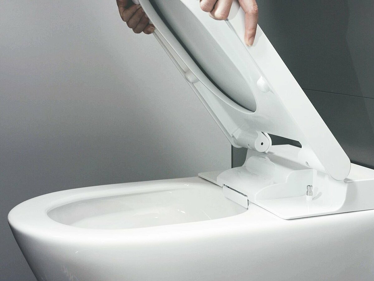 Optiline Smart A Dusch-WC: Abnahme des WC-Sitzes