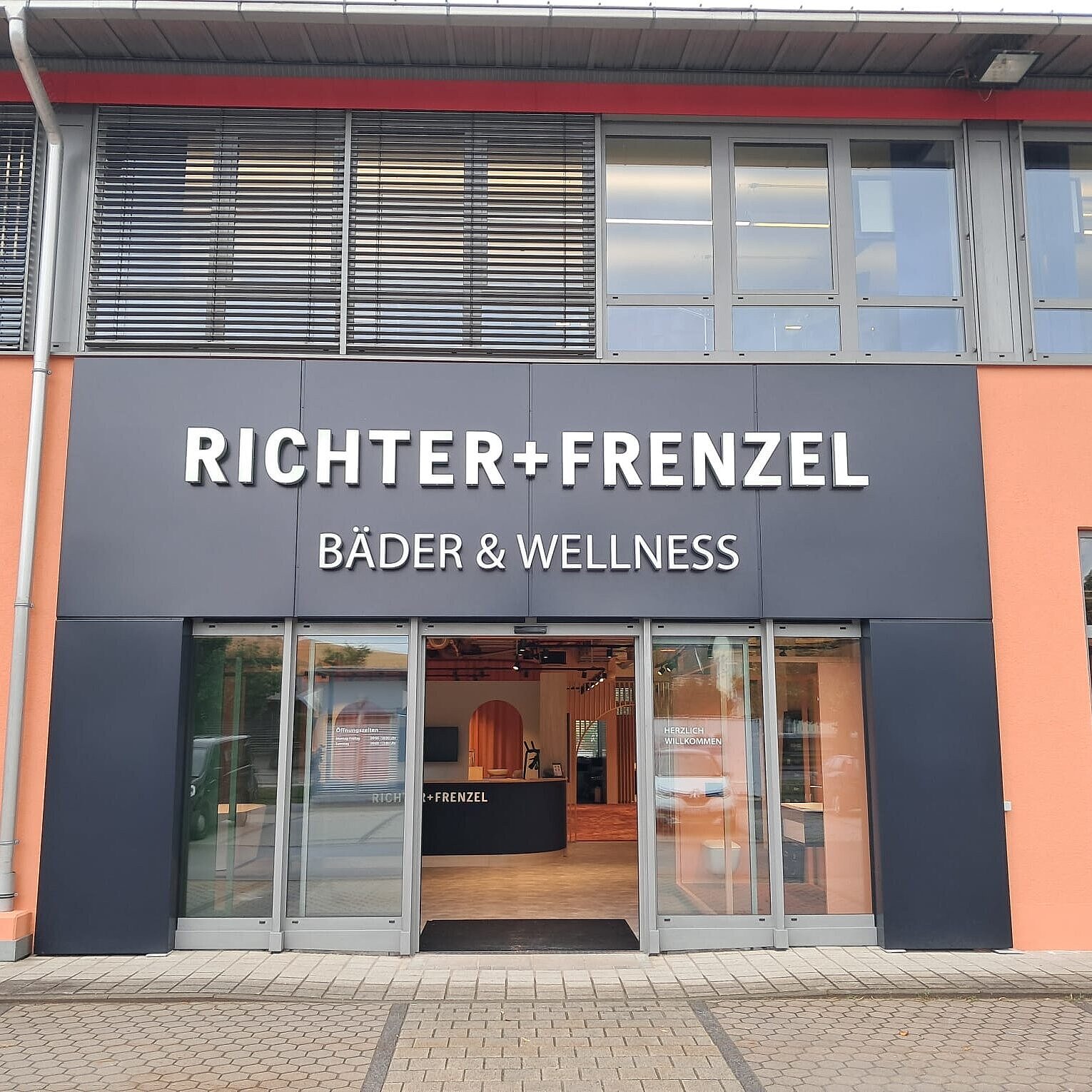 Richter+Frenzel Bäder & Wellness Store Pfaffenhofen Außenansicht
